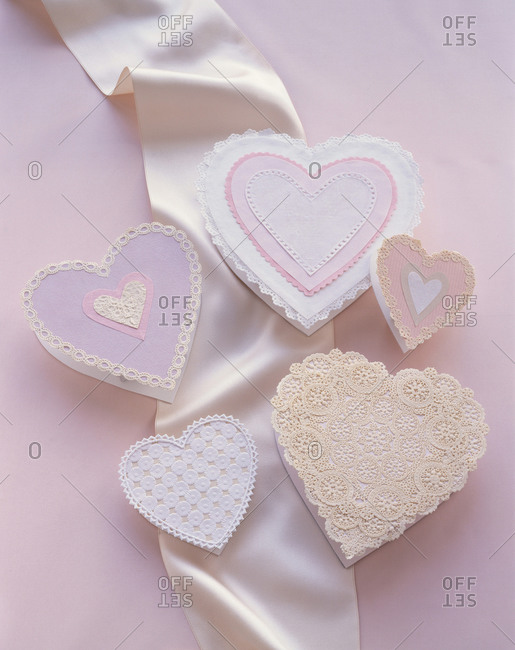 Five handmade heart shaped Valentine\'s Day cards