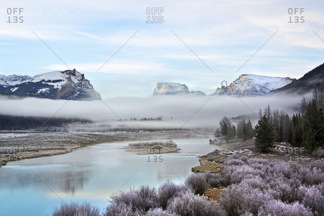 View of Squaretop Mountain and the Wind River with low hanging mist over the valley
