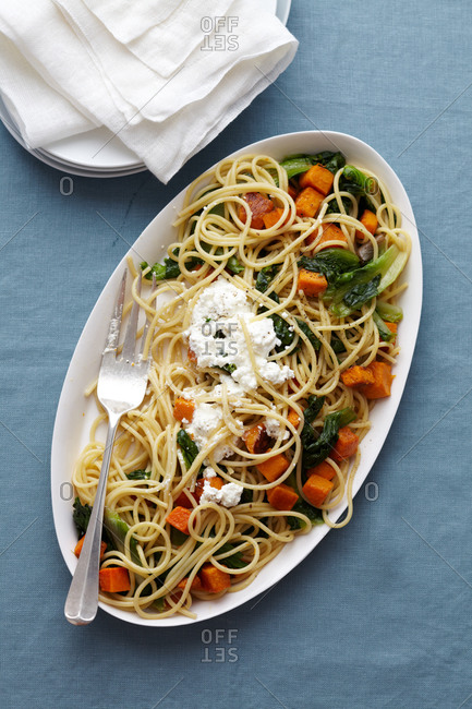 Spaghetti with sweet potatoes and ricotta