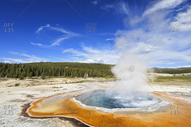 Crested Pool, Hot spring, Yellowstone National Park