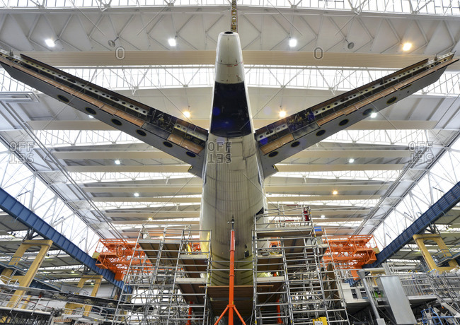 Airplane construction in a hangar