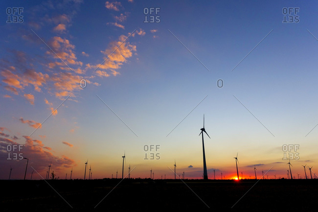 Wind park at sunset, Potzneusiedl