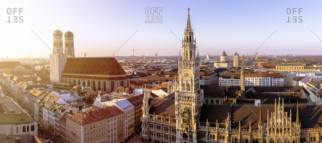 Germany, Bavaria, Munich, Church of Our Lady and New Town Hall at Marienplatz, Panorama