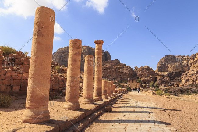 Colonnaded Street, City of Petra ruins, Petra, Jordan, Middle East