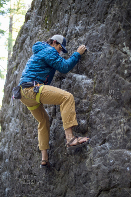 Man rock climbing, French\'s Dome, Zig Zag, Oregon, USA