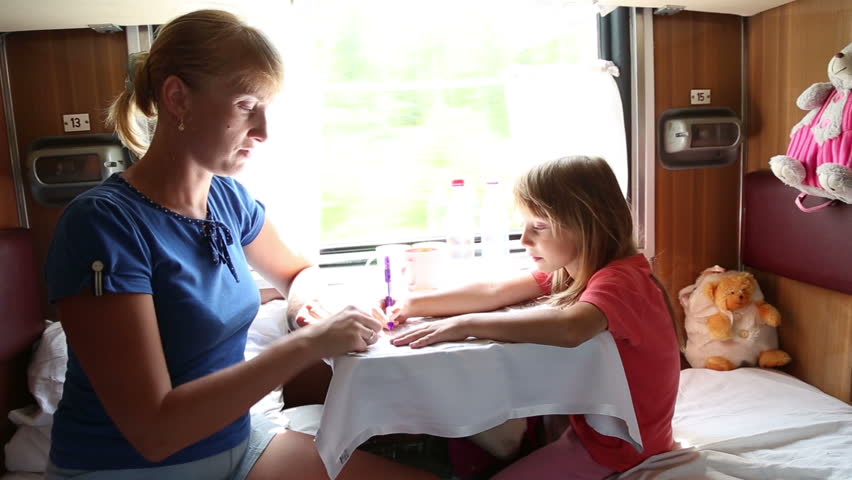 Читать Эротика Ухоженная Бабушка В Поезде