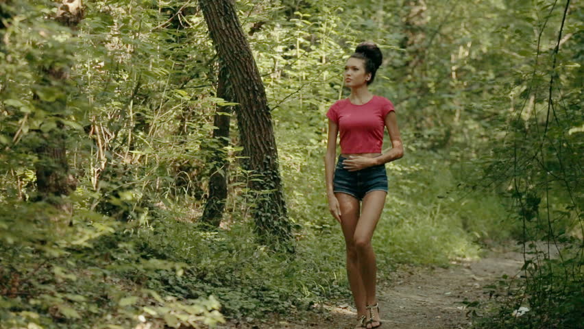 Sofia Valentine Stripping In The Wood