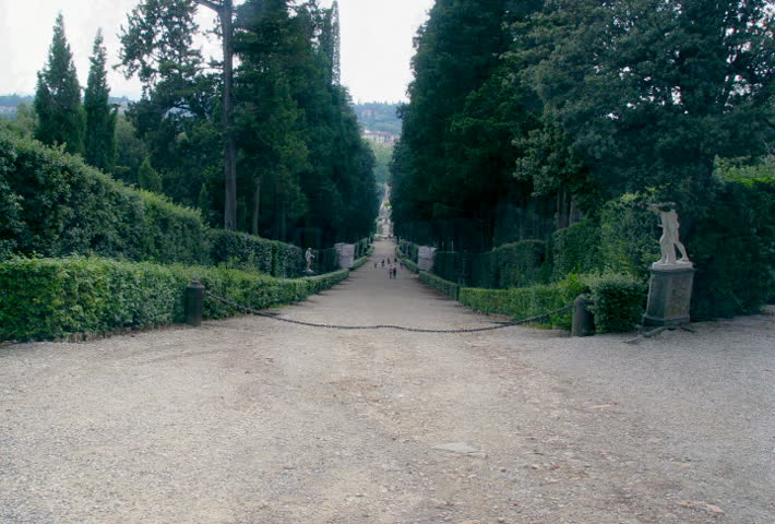 Repeated footage of the Boboli gardens in Florence