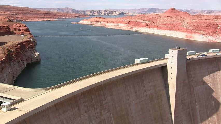 Glen Canyon Dam located in northern Arizona 