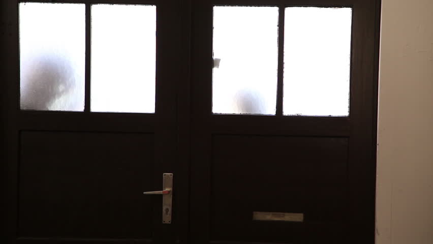 Special Forces entering room