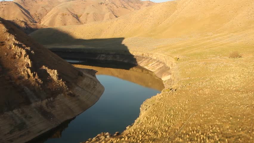Aerial footage of flying over a reservoir in south-central Idaho.