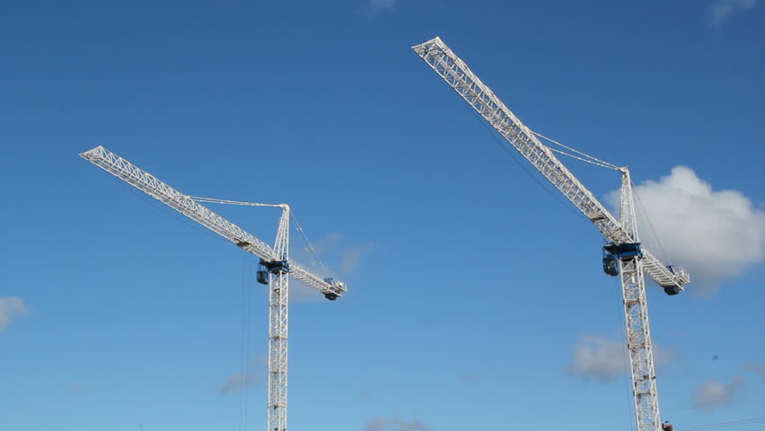 【原画】『Crane in the Clouds』 Tower Crane with Clouds Background · Free Stock Photo