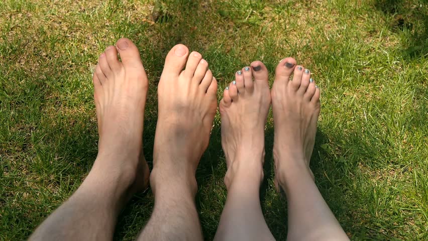 Girls comparing feet free porn pictures