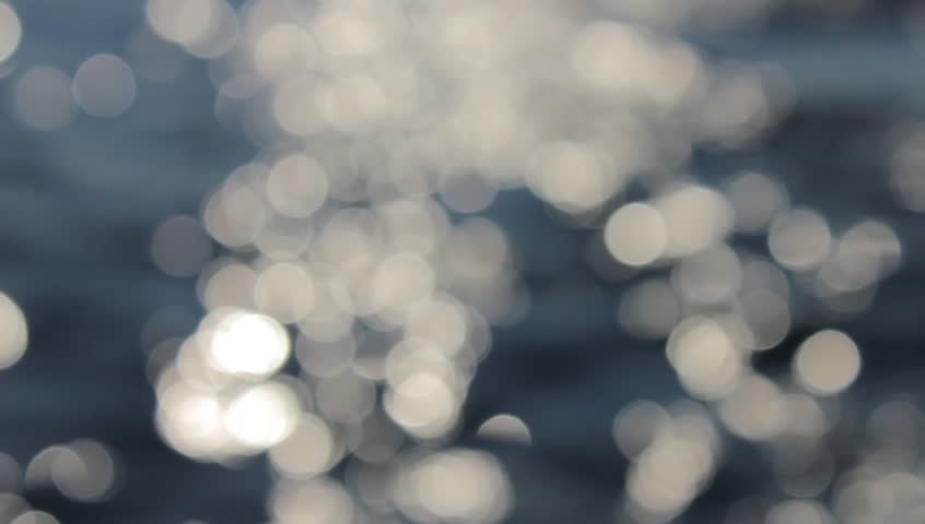 De focus Lights Reflecting in the Water