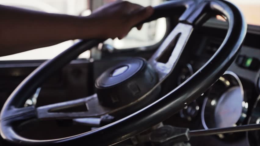 Steering truck 