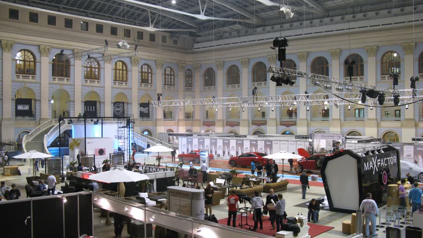 MOSCOW - APR 8: (Timelapse View) Workers dismantle equipment after exhibition VOLVO - Week of fashion in Moscow in Gostini dvor, on April 8, 2012 in Moscow, Russia
