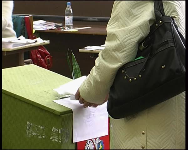 11 October 2008: The citizens of LT voted in elections for deputies in the parliament