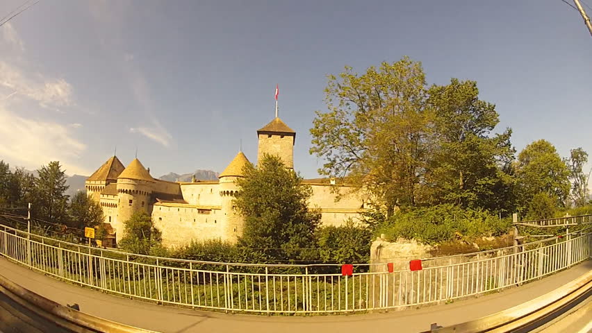 travel along the Chillon Castle