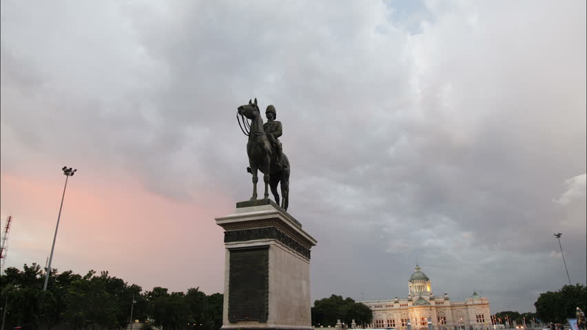 King Rama V Equestrian Monument 2