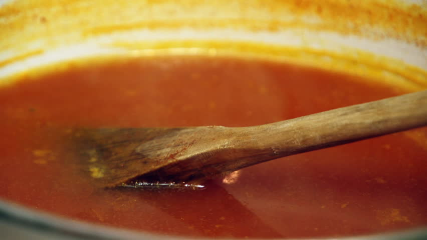 Super 35mm camera - cooking tomato soup