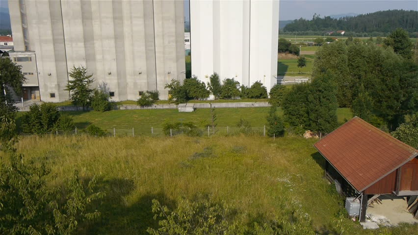 AERIAL: Large silo