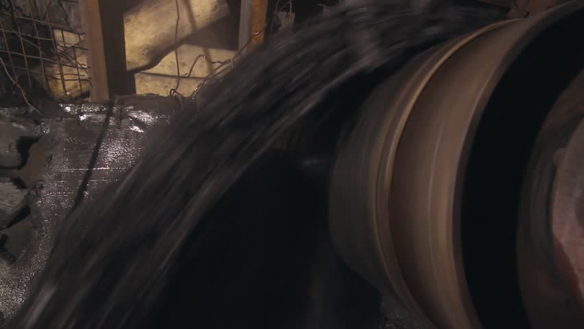 Conveyor belt coal