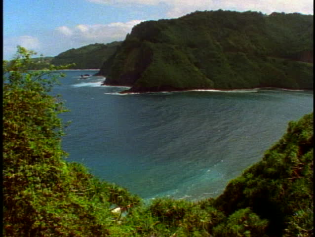 Cove, sea, mountains, wide sot, on Maui in Hawaii