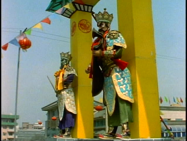 China, Xian, statues of Emperor for Lantern Festival