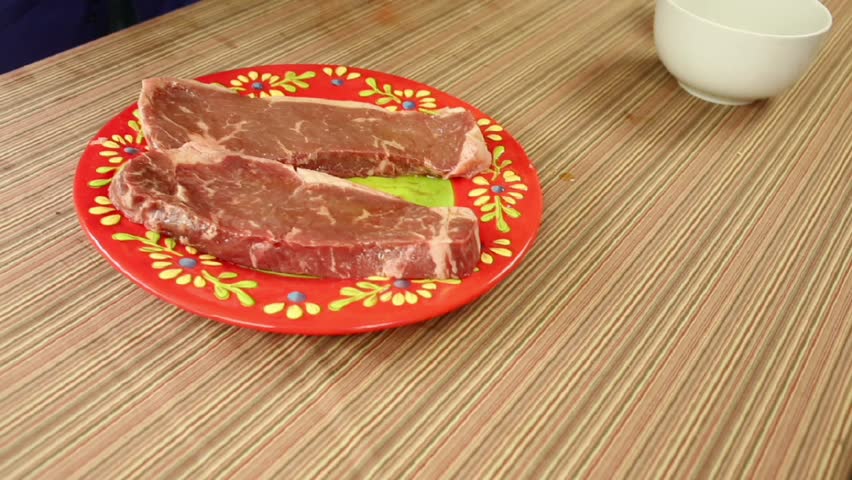 Seasoning Steaks