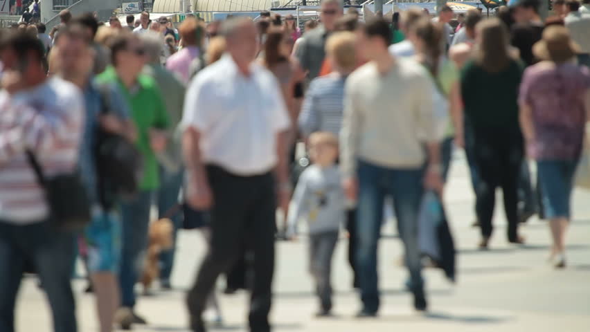 Crowd of tourists in the resort city