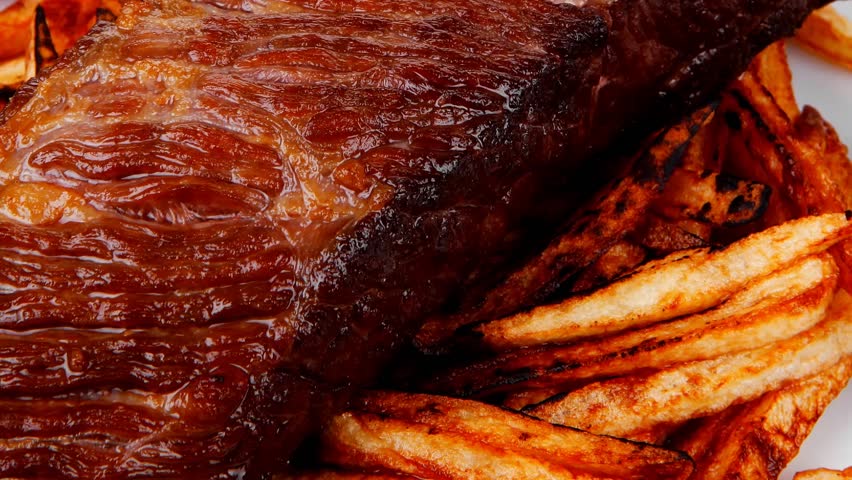 meat food : grill beef on potato chips with fresh tomato and hot green peppers 1920x1080 intro motion slow hidef hd