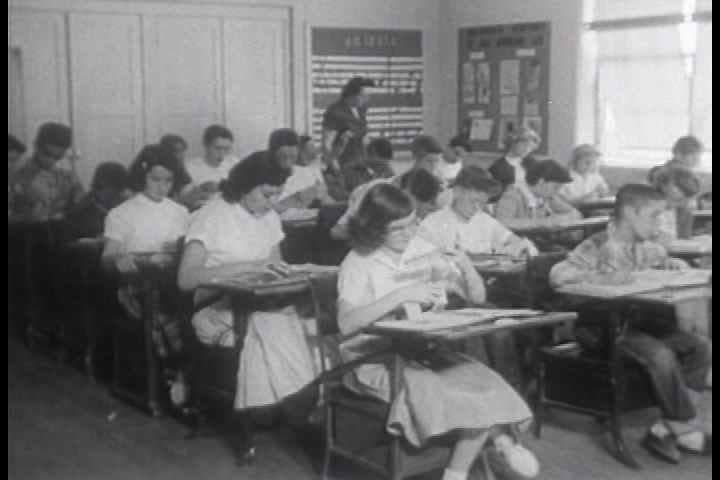 1950s - The many ways newspapers are used in school from art material to research