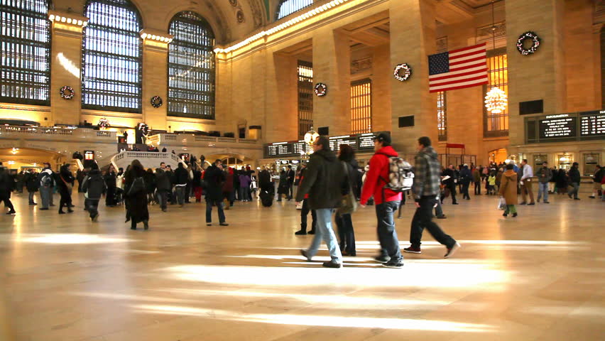 NEW YORK CITY - DEC 29: Christmas shoppers gather at Grand Central Station on December 29th, 2009 in New York City.