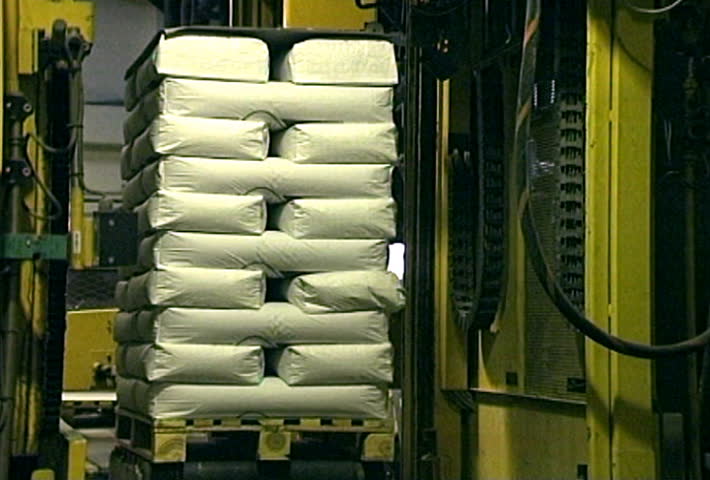 The pallet stretch hooding machine enables the protection and stabilization of palletized loads by the application of a stretch hood sack on moving conveyor belt in the industrial hall