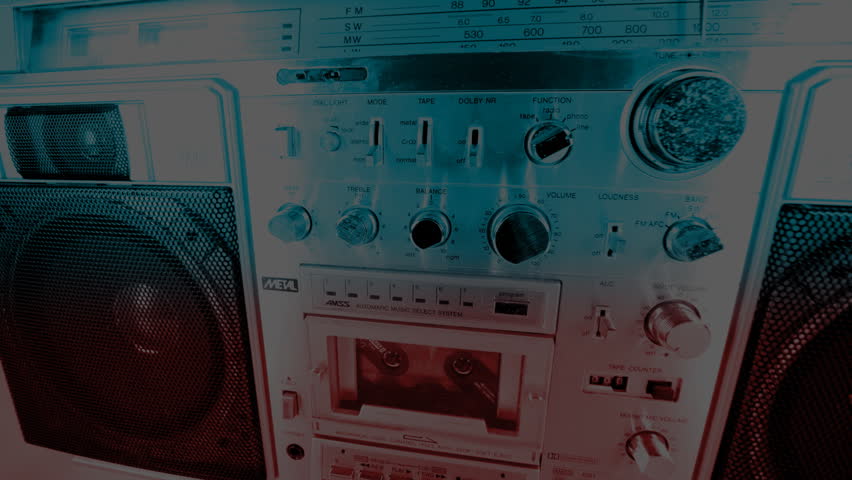 stopmotion of a fantastic looking retro ghetto blaster coming alive 