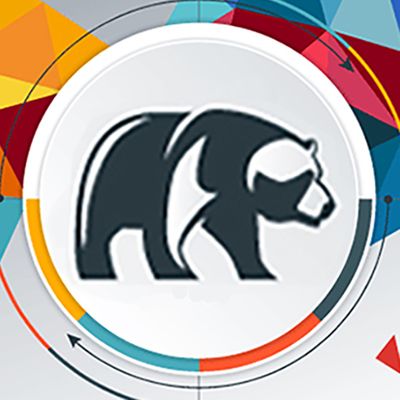 ergonomisch. Richtige Standhaltung auf höhenverstellbarem Schreibtisch