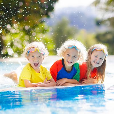 Family Traveling Kids Parents Children International Stock Photo (Edit ...