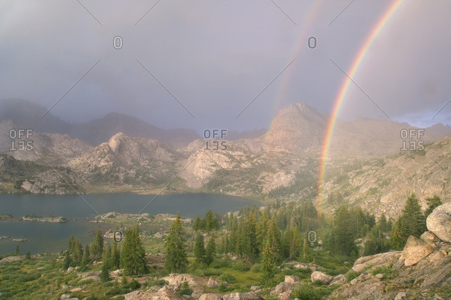 USA,  Wyoming,  Bridger National Forest,  Bridger Wilderness Double rainbow over Elephant Head Peak on the Wind River Range