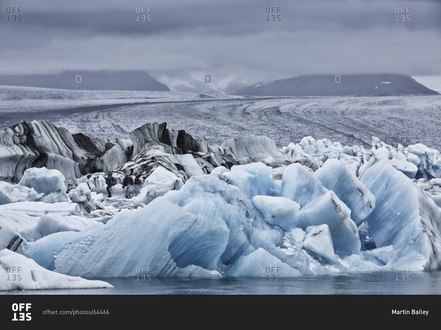 Какую страну называют страной льда и огня. Ледник ватнайёкюдль. Ватнайёкюдль Исландия. Исландия национальный парк ватнайёкюдль. Скафтафетль (Skaftafell), Исландия.