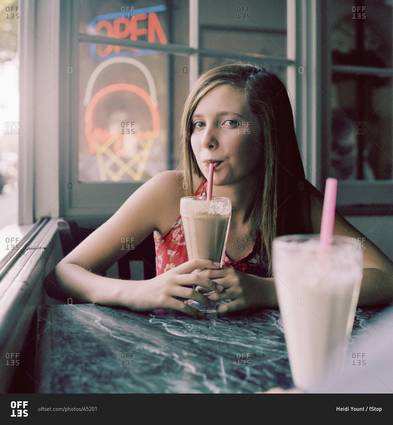 She s getting. Drink Milkshake. Пьет милкшейк. Milk Shake girl. Girl with a Milkshake.