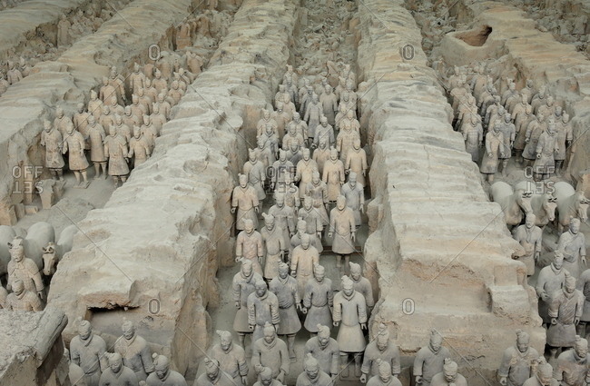 Terracotta Army, guarded the first Emperor of China, Qin Shi Huangdi's ...