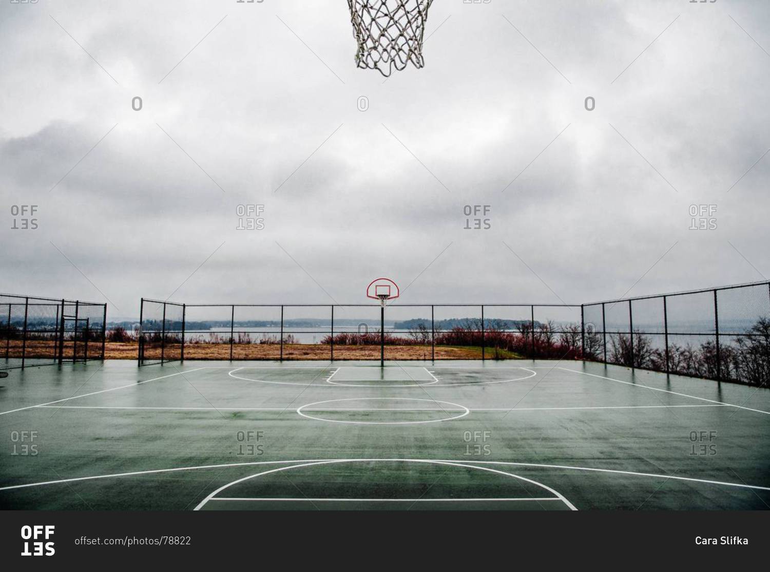 Empty basketball court stock photo - OFFSET