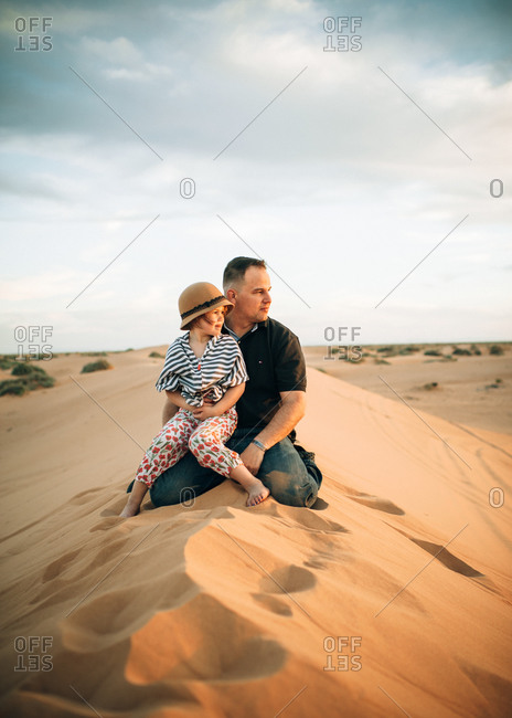 Posing Desert Sands Beautiful Pose Stock Photo 607956227 | Shutterstock