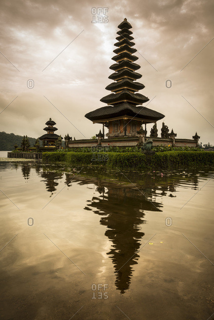 Sunrise At The Pura Ulun Danu Bratan Temple On A Small Island