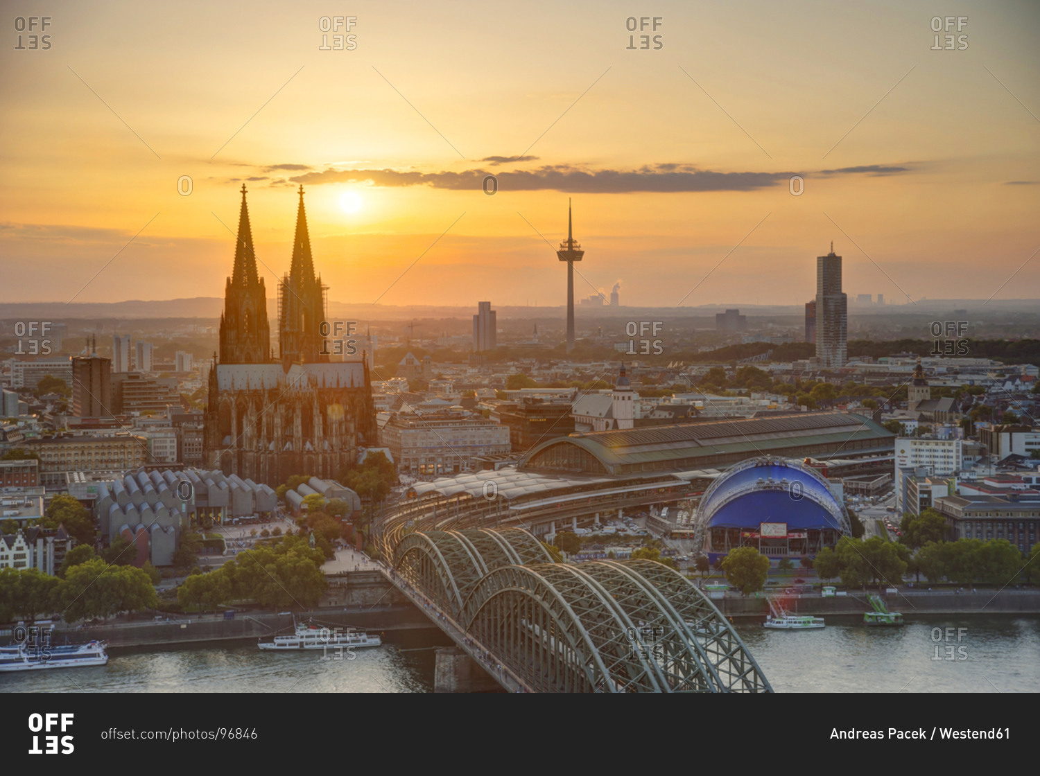 Germany, North Rhine-Westphalia, Cologne, city view with Cologne Cathedral and Colonius at evening twilight