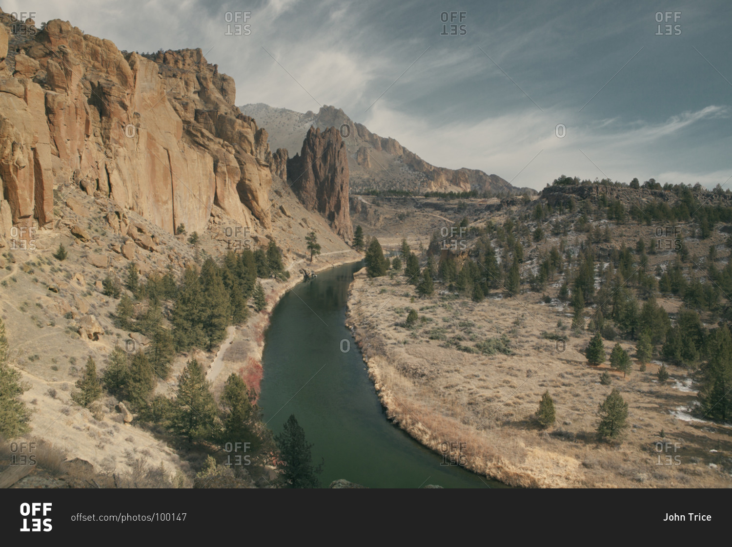 Jagged rock formations and cliffs along the Crooked River, Smith Rock State Park, Oregon