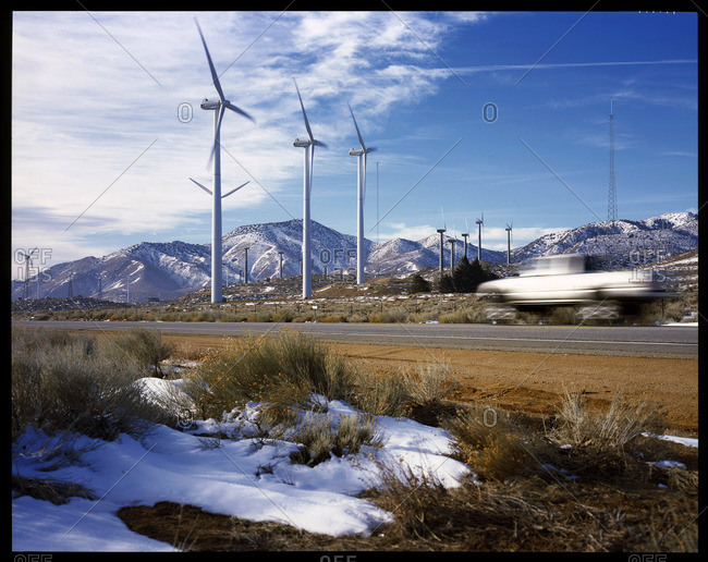 Large field of wind turbines at the Tehachapi Pass Wind Farm in the western edge of California's Mojave Desert