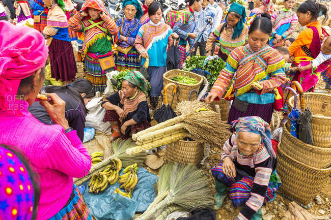 Bac Ha, Vietnam - April 5, 2014: Crowd of Flower Hmong tribes people at market, Sapa, Vietnam
