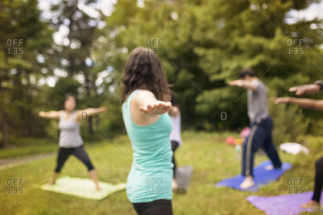 Yoga in the woods - Offset