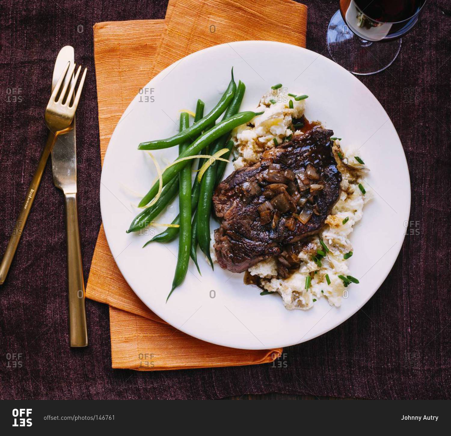 Seared steak with caramelized onion